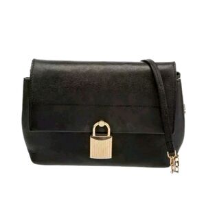 Tom Ford Shoulder Bag authentic and ✨️💥🔥♥️💕♥️